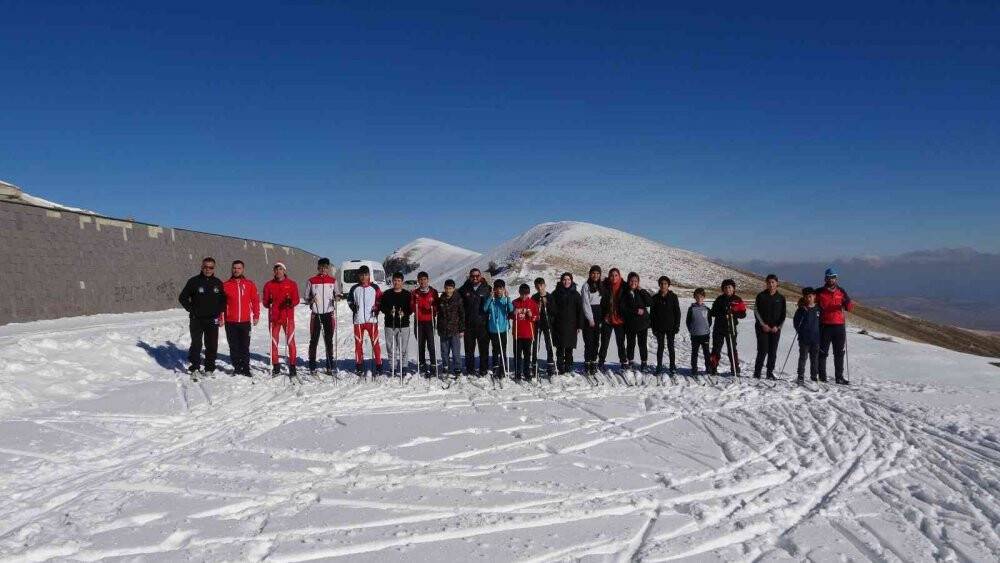Nemrut zirvesinde şampiyonaya hazırlık