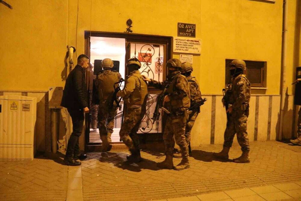 Silahlı saldırganı özel harekat özel operasyonla yakaladı