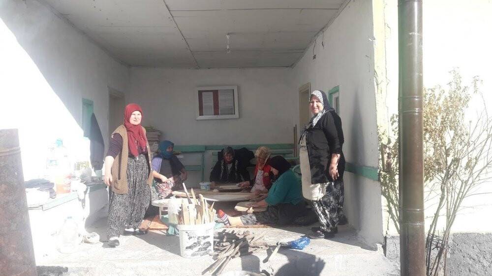 Köylüler yağmur duasına çıktı