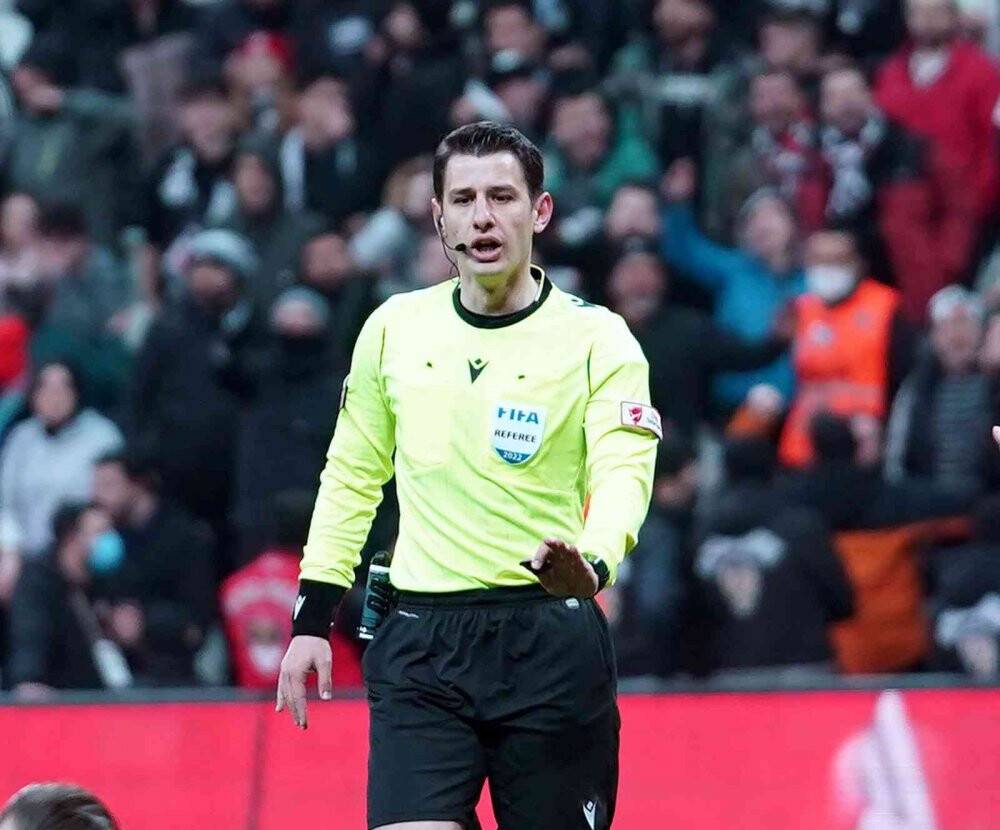 Meler 3. kez Fenerbahçe - Galatasaray derbisinde düdük çalacak