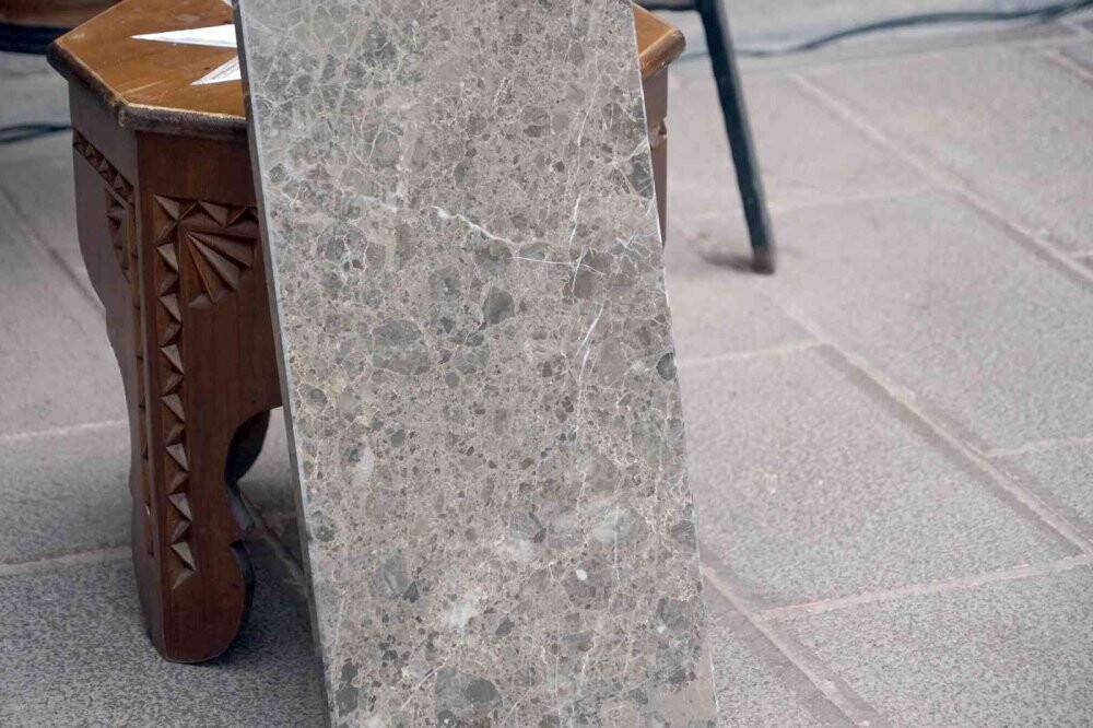 İstanbul Havalimanını süsleyen mermere coğrafi işaret.