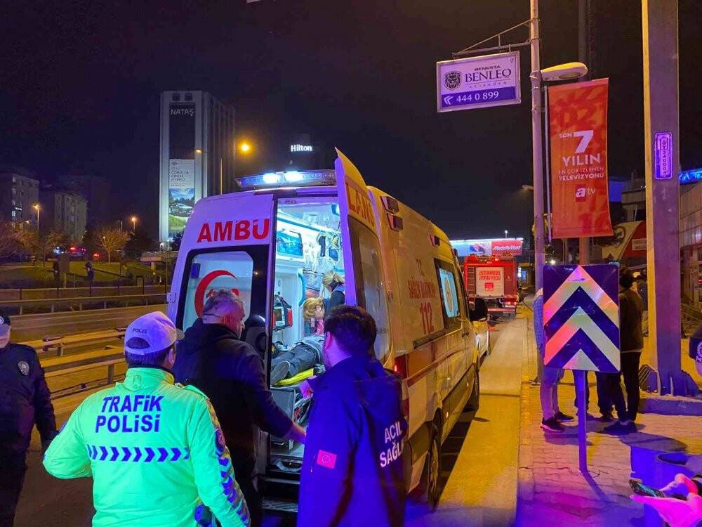 14 yaşındaki sürücü demir korkuluklara çarptı