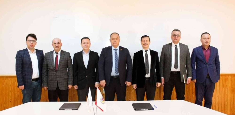 Ilgın Ticaret Borsası’ndan Bilim ve Sanat Merkezi’ne destek