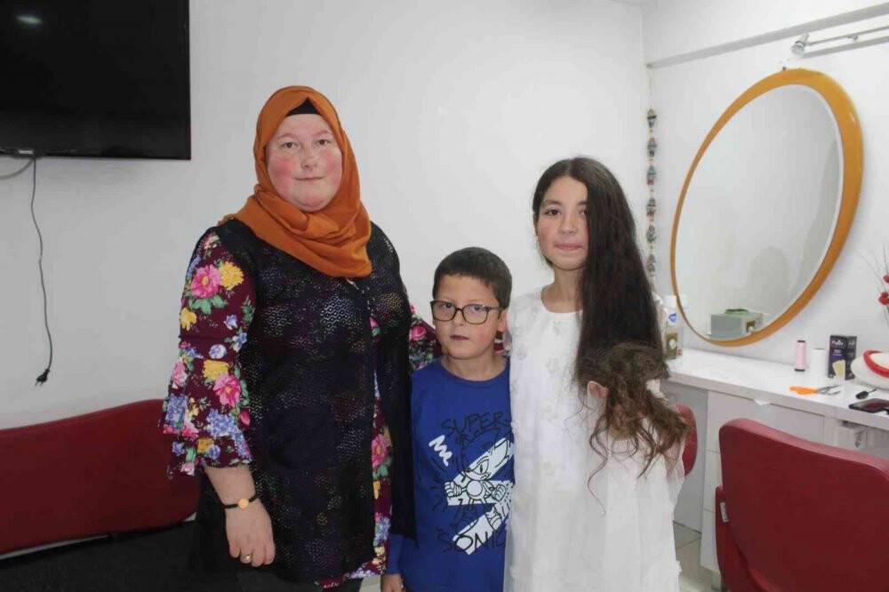 Küçük Zeynep'ten lösemili çocuklara örnek davranış