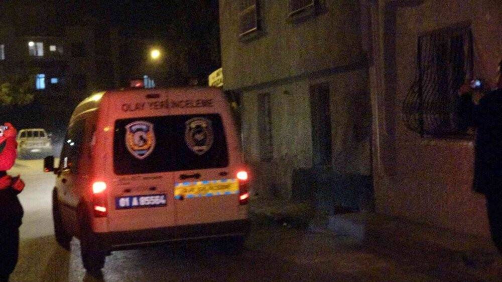 Öğrenciler evlerinin bahçesinde el bombası buldu