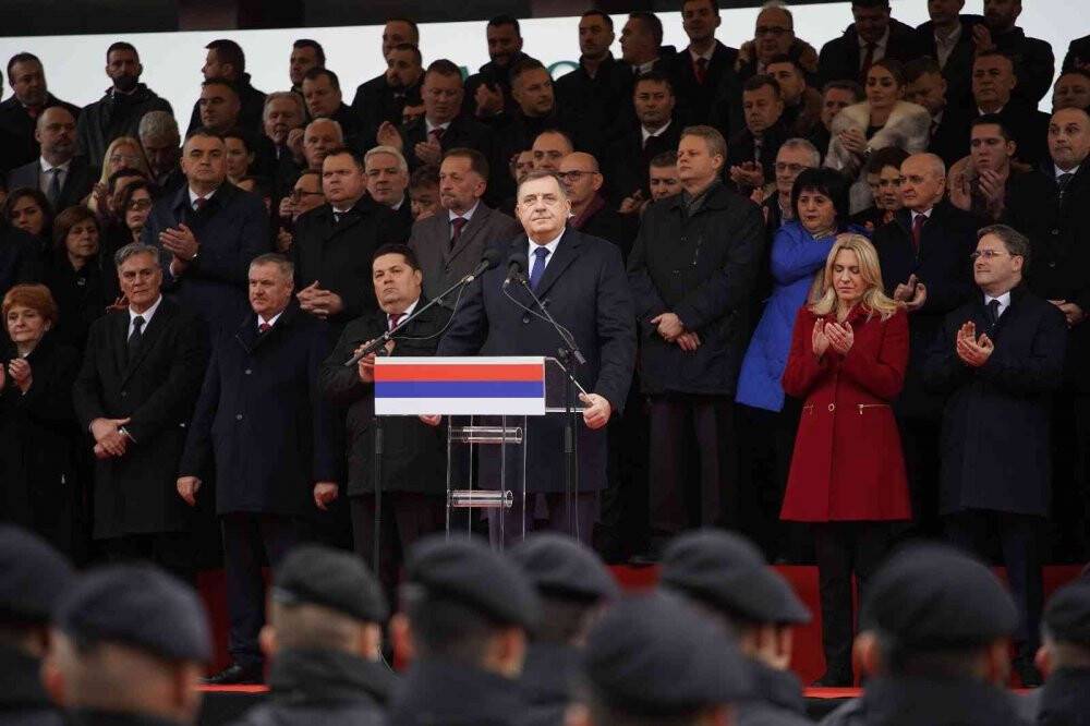 Bosna Hersek’te yasa dışı "Sırp Cumhuriyeti Günü" kutlaması