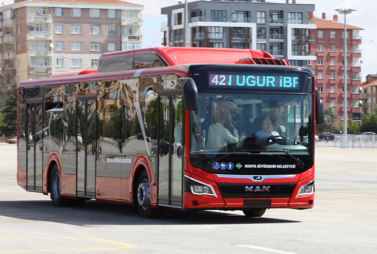 yeni-otobus-tanitim-7.jpg