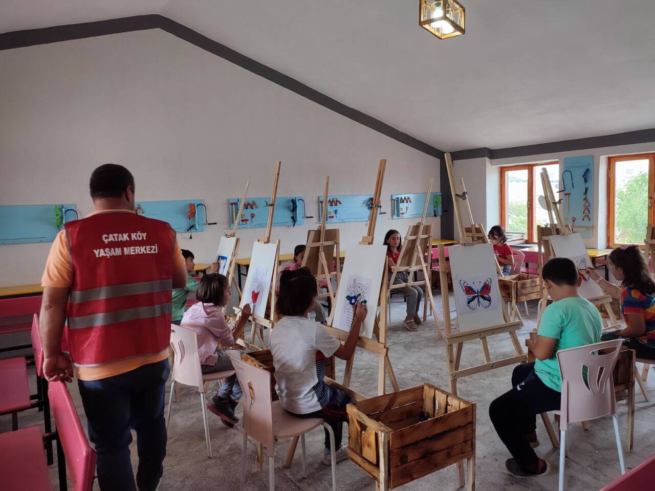 catak-koy-yasam-merkezi-2.jpeg