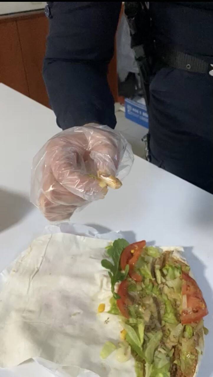 Çiğ köfte dürüm içinde uyuşturucu