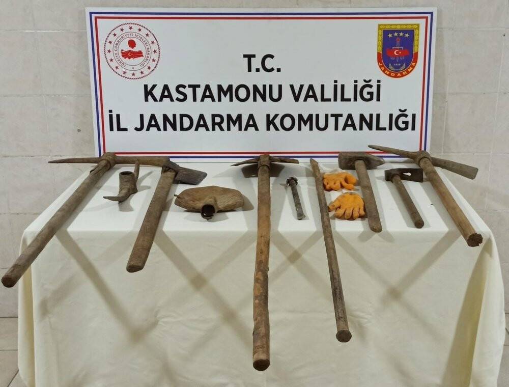 Define avcılarına suçüstü baskın: 5 gözaltı