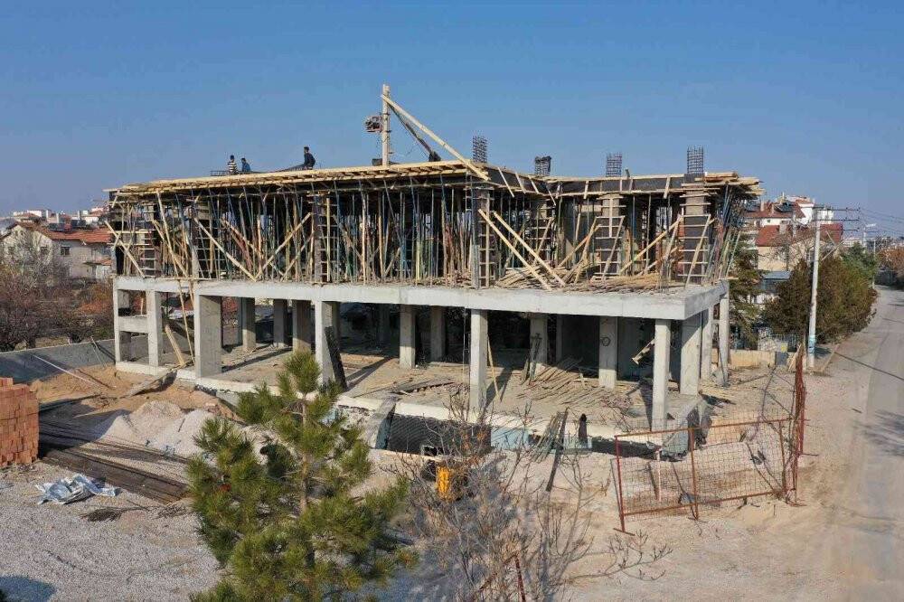 Nakipoğlu Sağlık Merkezi'nin inşaat çalışmaları tamamlanıyor