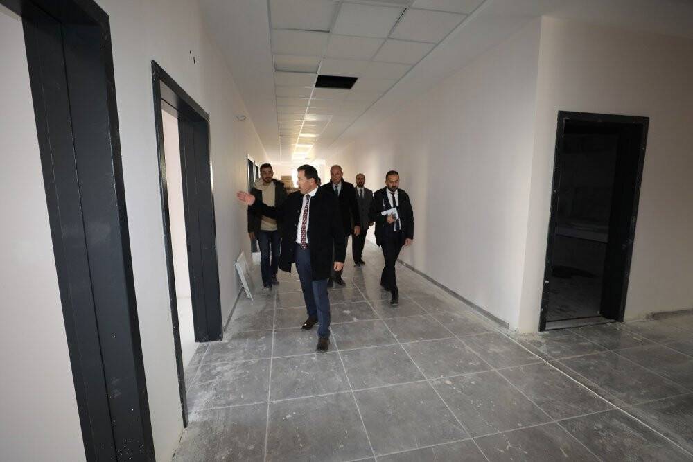 Nakipoğlu Sağlık Merkezi'nin inşaat çalışmaları tamamlanıyor