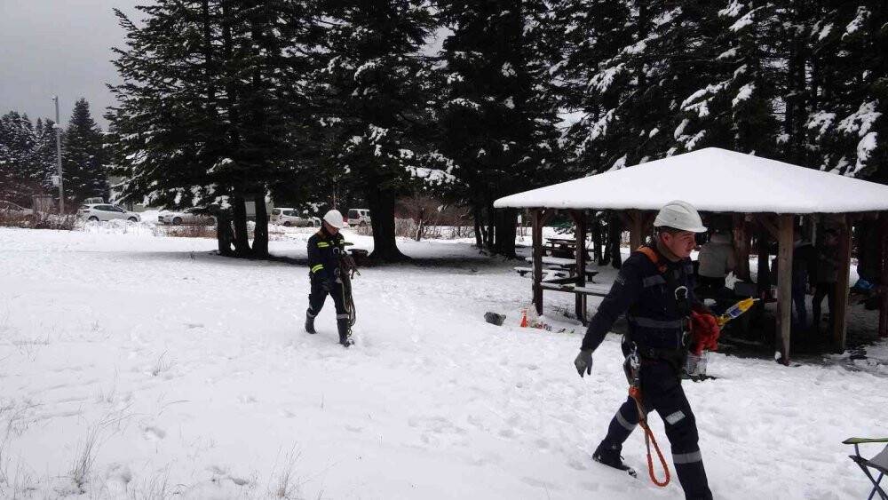 Uludağ’da kar kalınlığı otuz santimetreye ulaştı