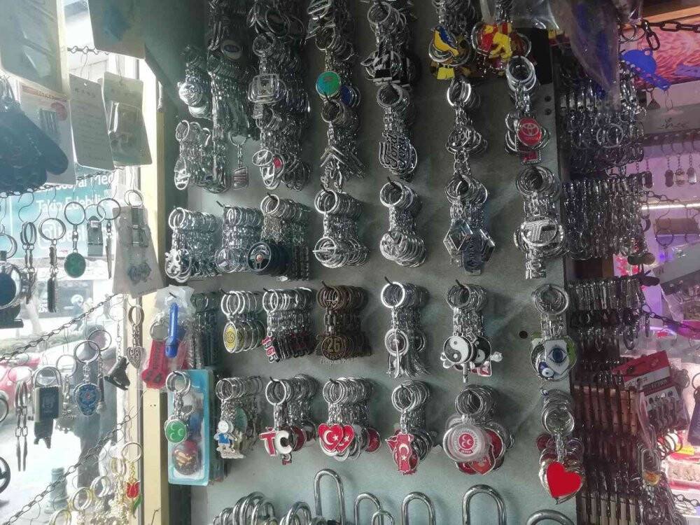 Anahtarlık satışları çilingirlere daha fazla para kazandırıyor