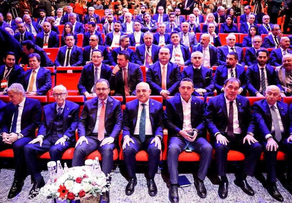 Büyükekşi: Türk futbolunu bugünkünden de daha iyi noktalara taşıyacağız