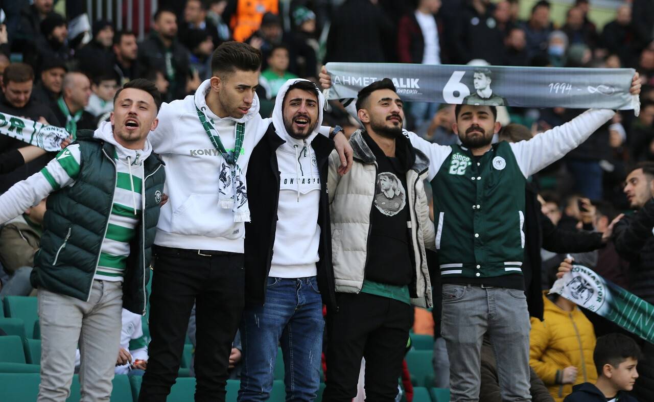 aa-20230114-29988529-29988527-arabamcom-konyaspor-besiktas.jpg