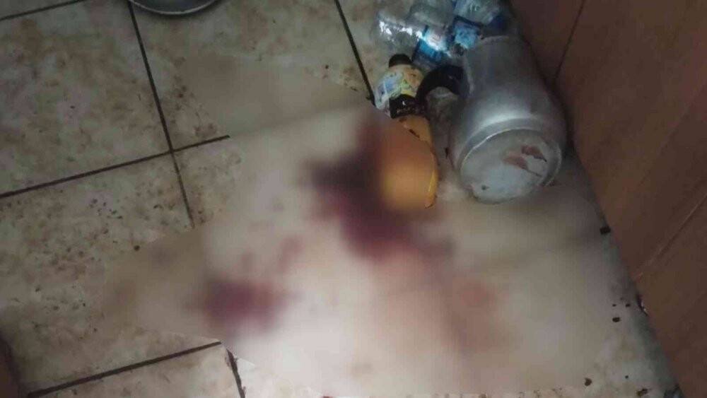 Davalı yeğeni kafa derisini yüzdü