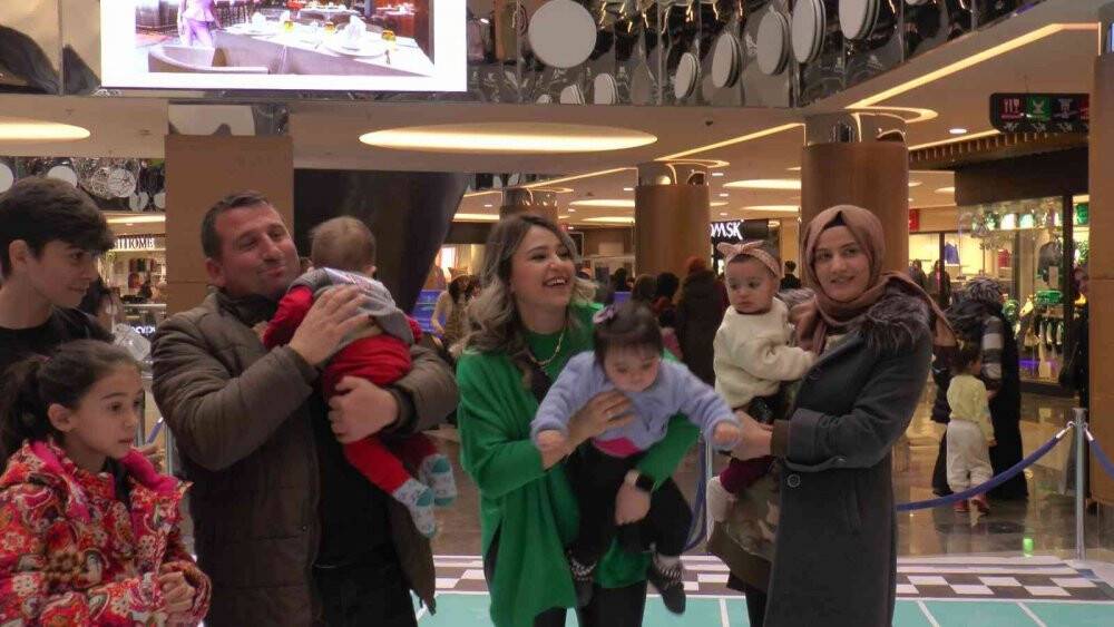 EN hızlı emekleyen kazandı