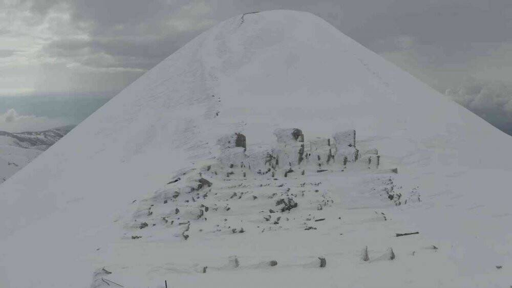 Nemrut Dağı yolu ulaşıma kapandı