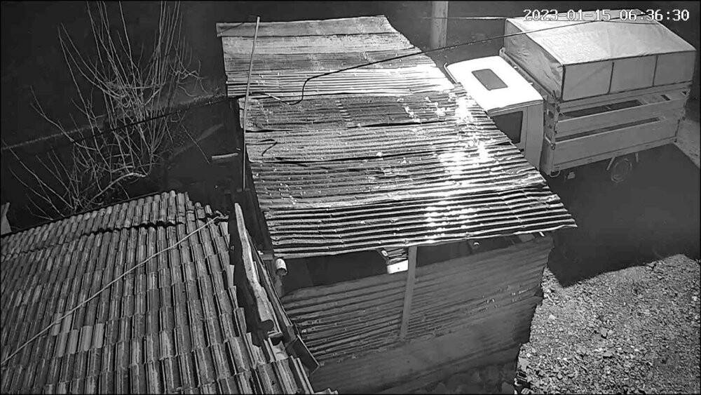 Elazığ’daki 4.9 büyüklüğündeki depreminin görüntüleri