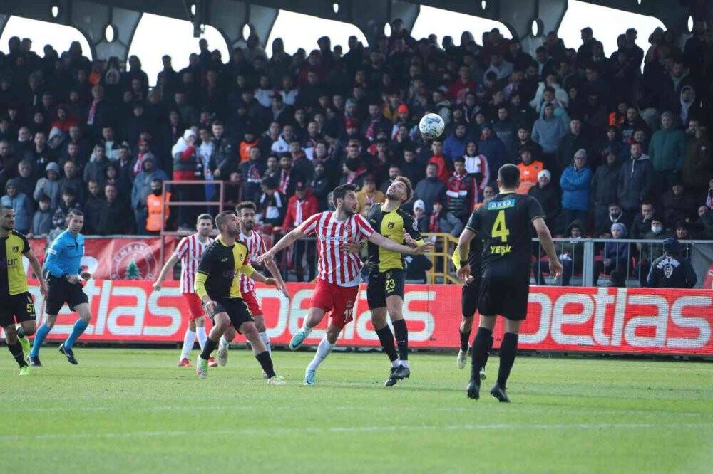 Spor Toto Süper Lig: Ümraniyespor: 0 - İstanbulspor: 2 (Maç sonucu)