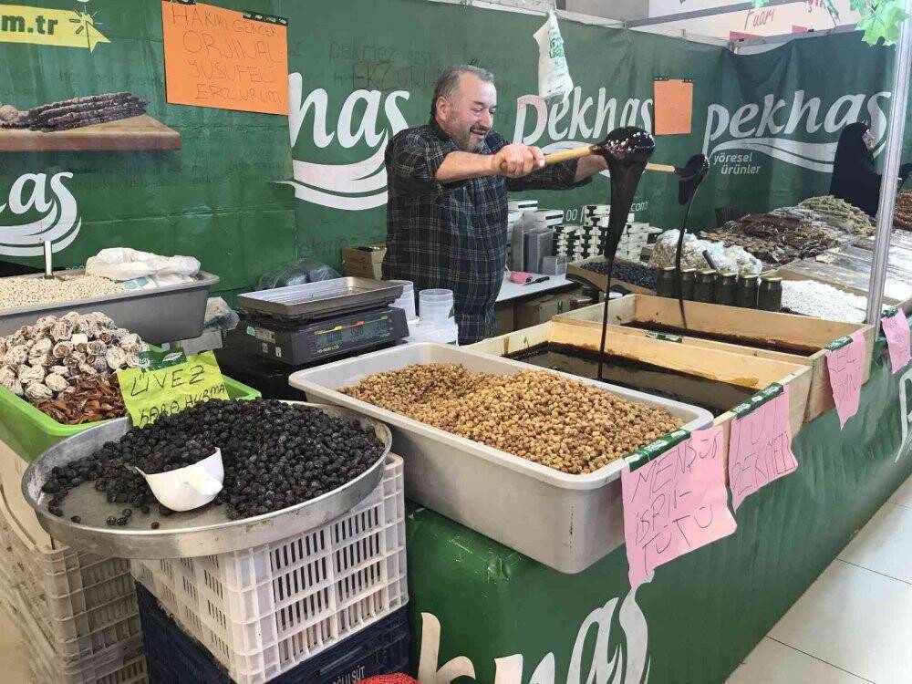 Türkiye'nin yöresel lezzetleri Konyalılara tanıtıldı