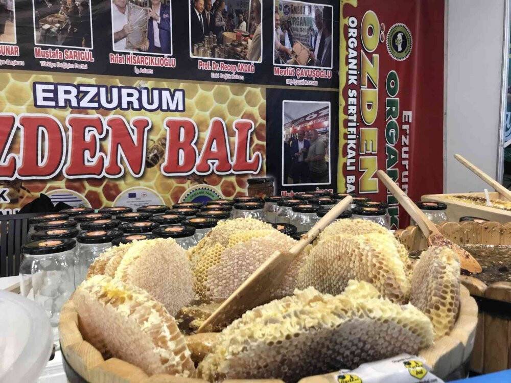 Türkiye'nin yöresel lezzetleri Konyalılara tanıtıldı