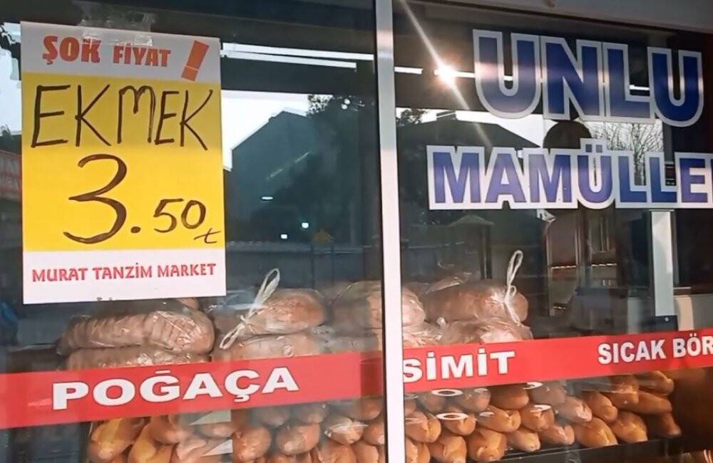 Fırıncılara kızdı, ekmek fiyatını 3,5 TL’ye düşürdü