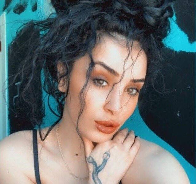 Şarkıcı Seçil Çiftçi cinayeti itiraf etti