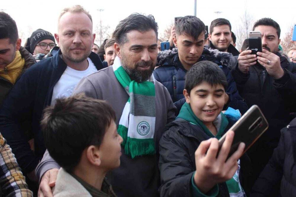 İlhan Palut Konya'dan ayrıldı