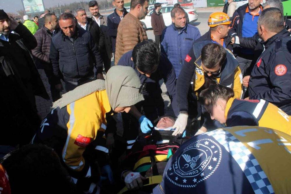 Kayseri’de Halk Otobüsleri çarpıştı: 29 Yaralı