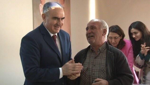 Konya'daki depremde evleri zarar görmüştü! Yeni evleri teslim edildi