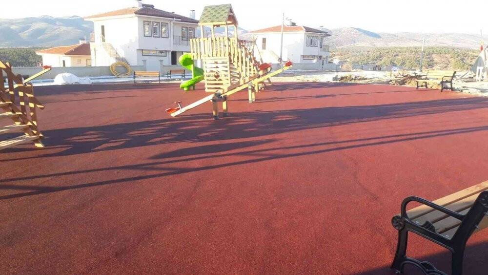 Konya'daki depremde evleri zarar görmüştü! Yeni evleri teslim edildi