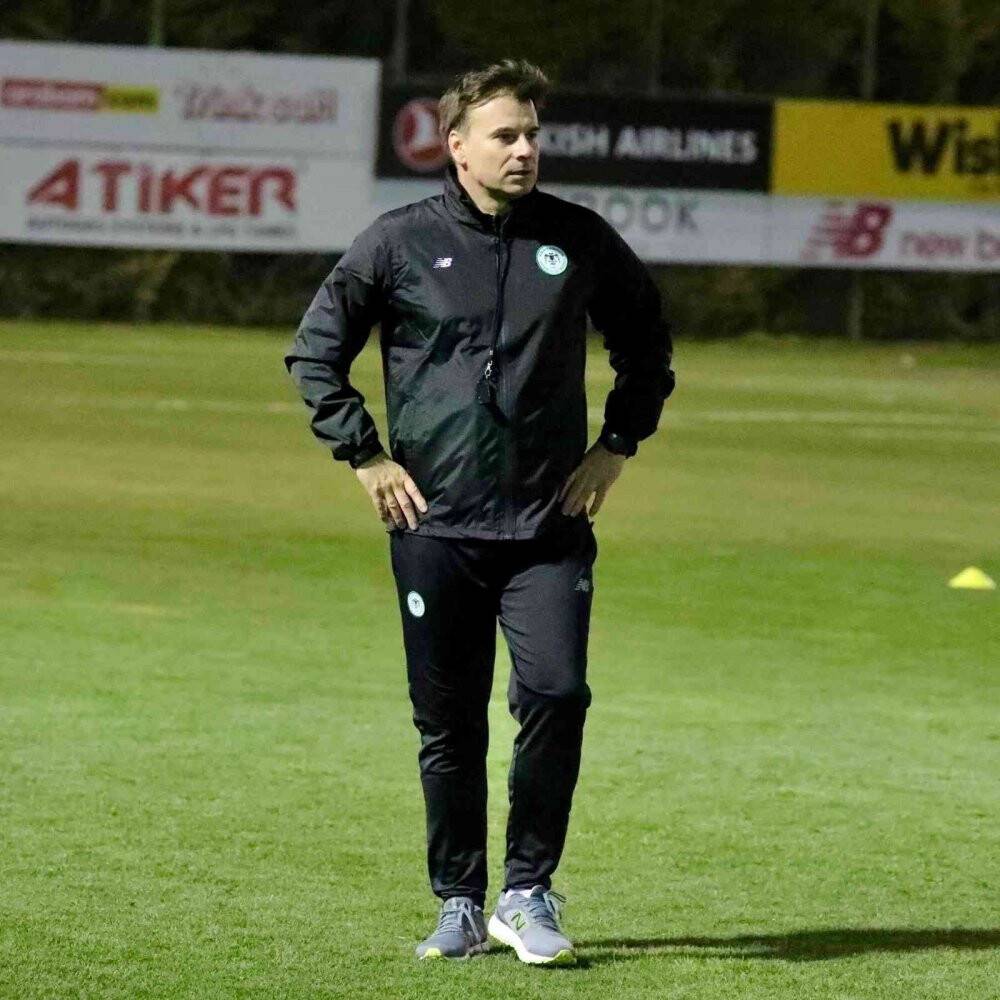 Konyaspor'da Aleksandar Stanojevic ile ilk antrenman