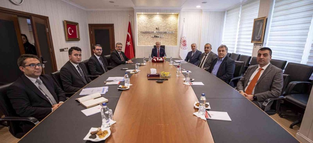 KSO Başkanı Büyükeğen, Konya sanayisinin taleplerini iletti