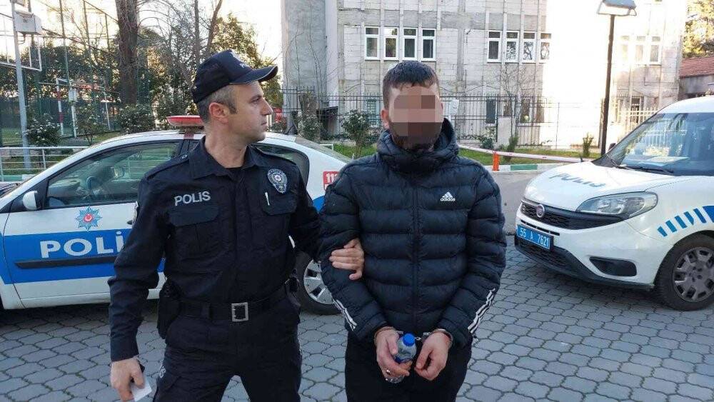 Sahte plakalı araç ikiz plaka uyarısı ile yakalandı