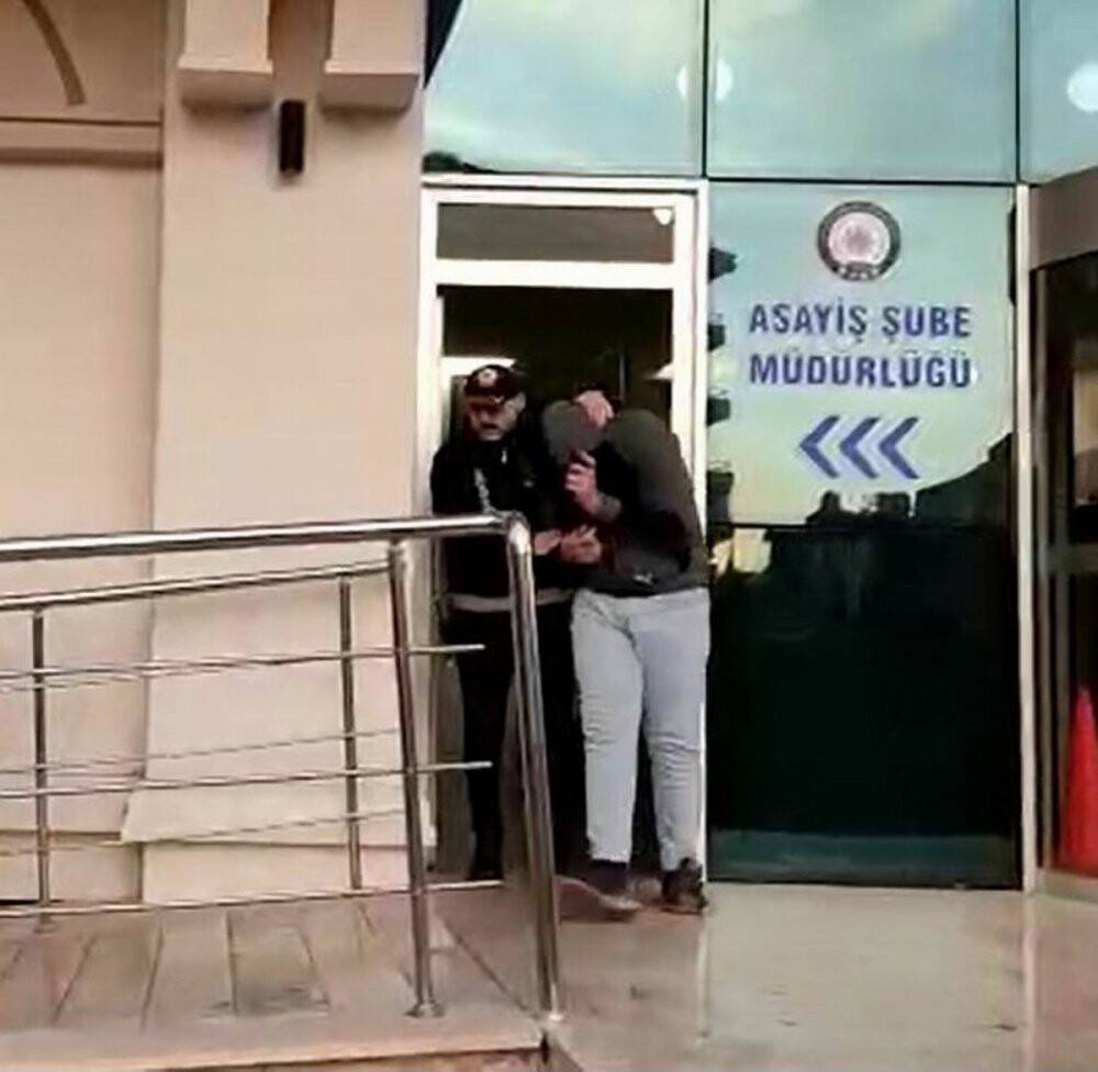 Bir gecede 2 ayrı hırsızlık yapan şahıs suç makinesi çıktı!