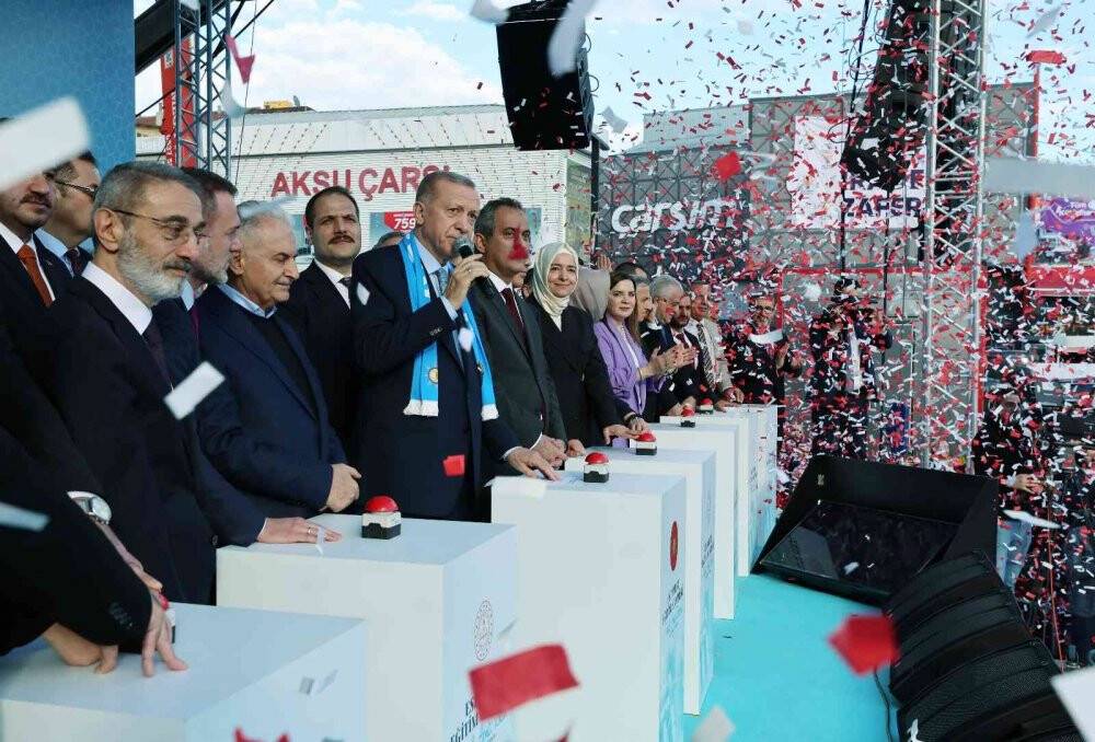 Cumhurbaşkanı Erdoğan’dan Atina’ya uyarı: "Bir yanlış yapmaya kalkarsan Çılgın Türkler yürür bunu bilesin"