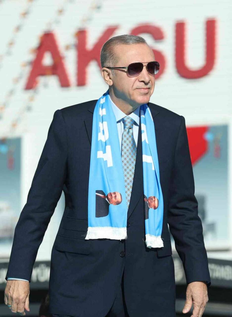 Cumhurbaşkanı Erdoğan’dan Atina’ya uyarı: "Bir yanlış yapmaya kalkarsan Çılgın Türkler yürür bunu bilesin"