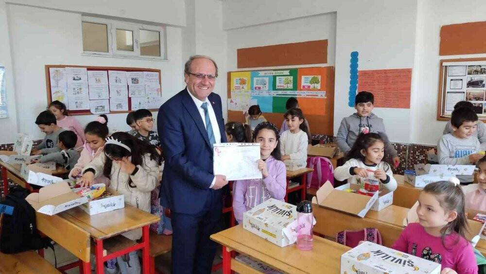 Kulu’da 7 bin öğrenci karne aldı