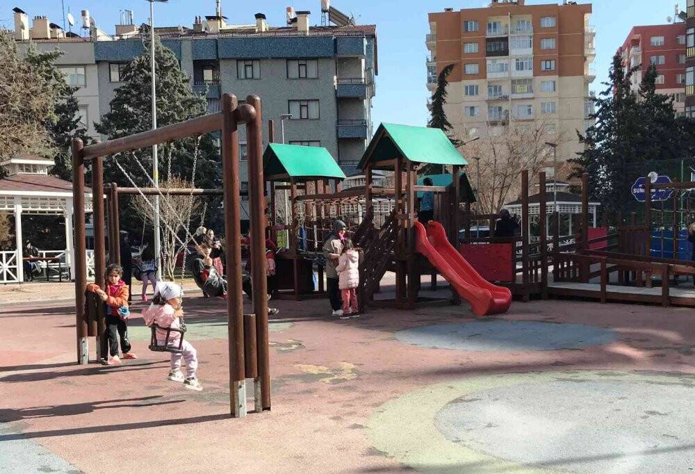 Konyalılar güneşli havanın tadını çıkarttı