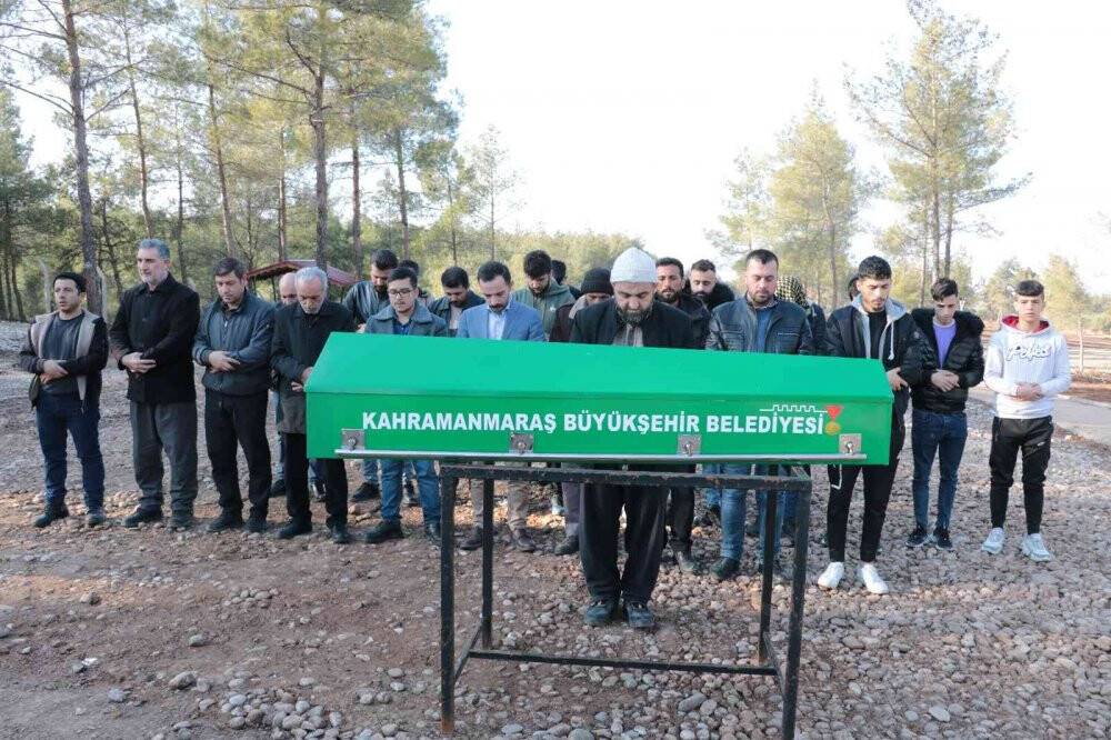 1 yıl önce eşini şimdi de 3 çocuğunu kaybeden annenin ağıtları yürek dağladı