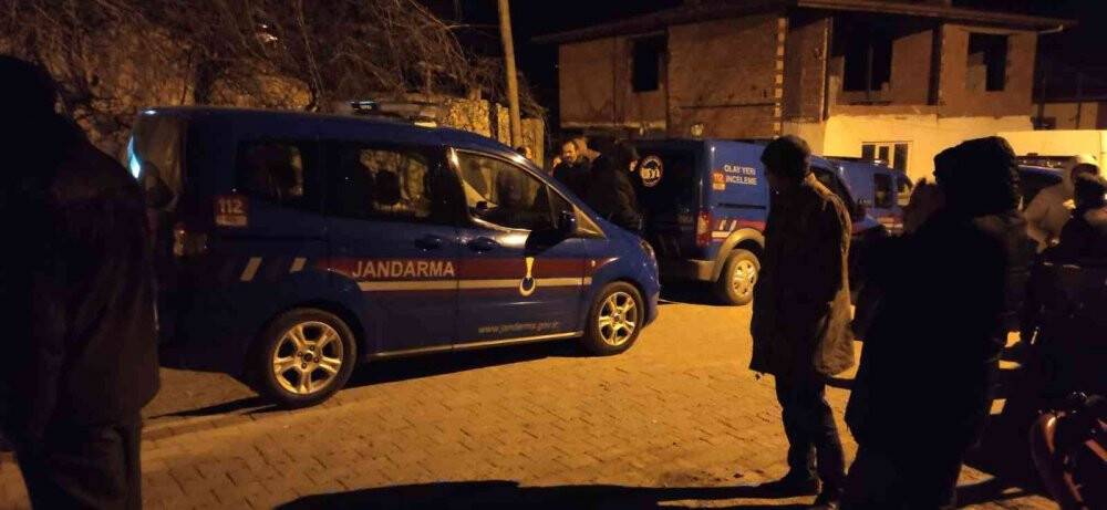 Hastaneden izinli geldi evinde ölü bulundu