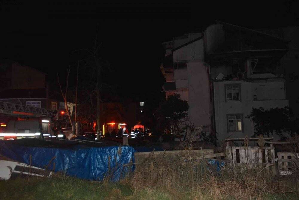 Kocaeli'de doğal gaz patlamasının yaşandığı  anlar güvenlik kamerasında