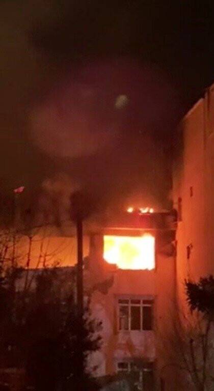 Kocaeli'de doğal gaz patlamasının yaşandığı  anlar güvenlik kamerasında