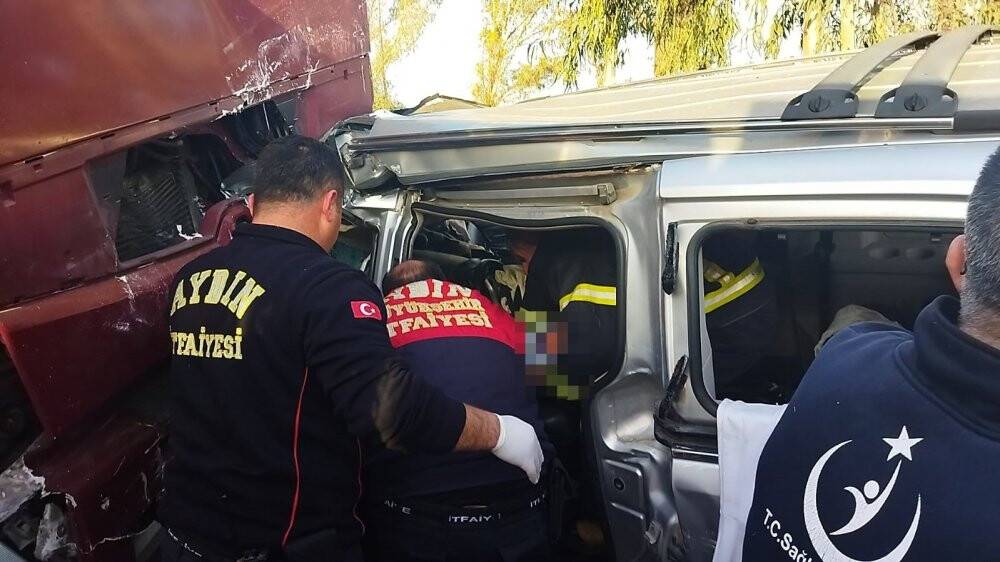 Aydın'da tır faciası, ölü ve yaralılar var