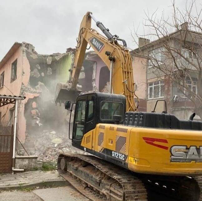 Asrın felaketini yaşamıştı, yıkılan bina sayısı 111 oldu