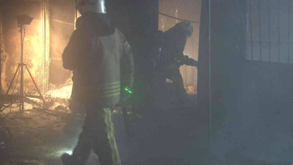 Konteynerde yangın paniği