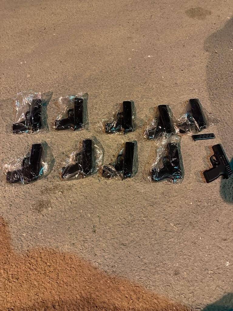 Konya'dan  aldığı 19 adet ruhsatsız tabancayı Ankara'da satmış