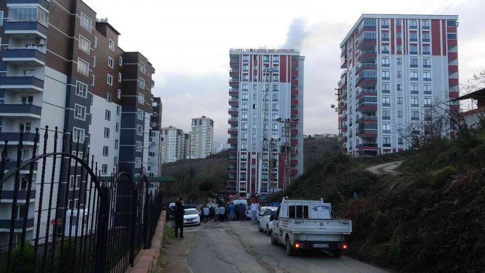 Öğrenci yurdundaki yangın korkuttu